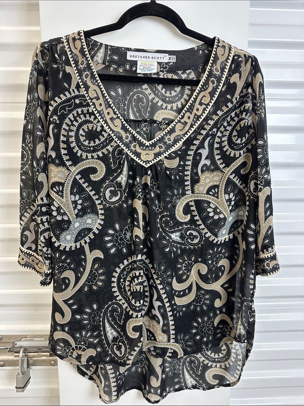 Gretchen Scott Designs Black & Beige Paisley V-Neck Blouse
